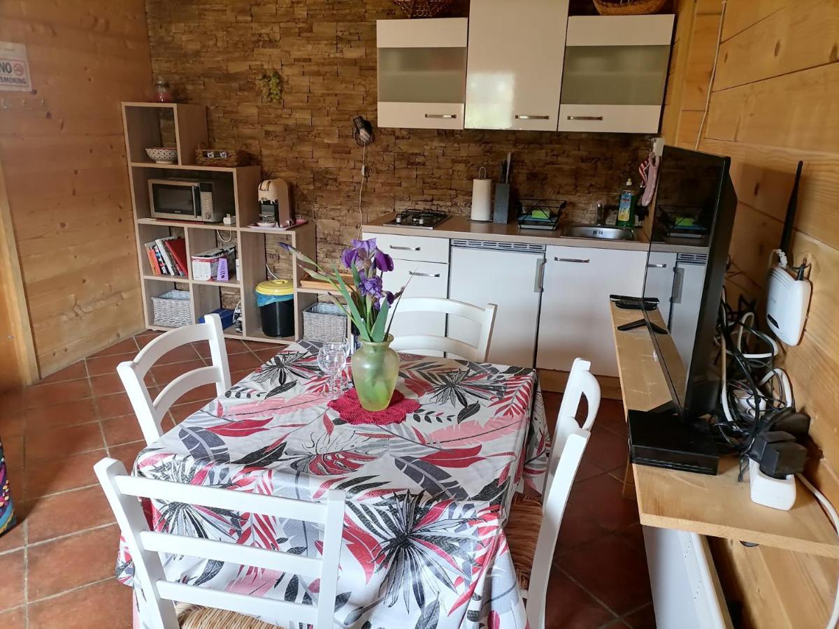 Apartma Suzy Pobegi Екстериор снимка